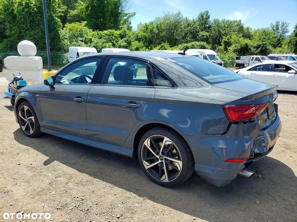 Audi A3 Limousine - 2
