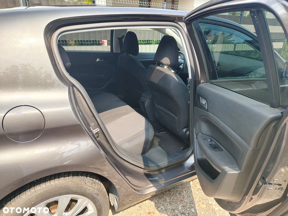 Peugeot 308 1.6 BlueHDi Style S&S - 16