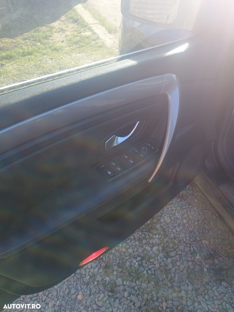 Renault Laguna dCi 150 FAP Bose - 6