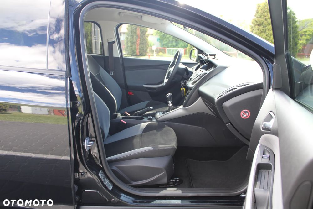 Ford Focus 1.0 EcoBoost STart-Stopp-System TITANIUM - 20