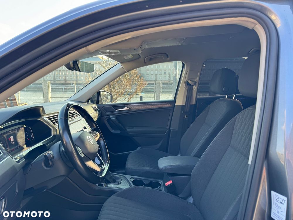 Volkswagen Tiguan Allspace 2.0 TDI SCR DSG Life - 9