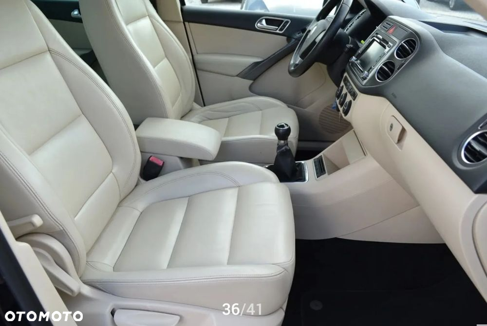 Volkswagen Tiguan 2.0 TSI 4Mot Track&Field - 32