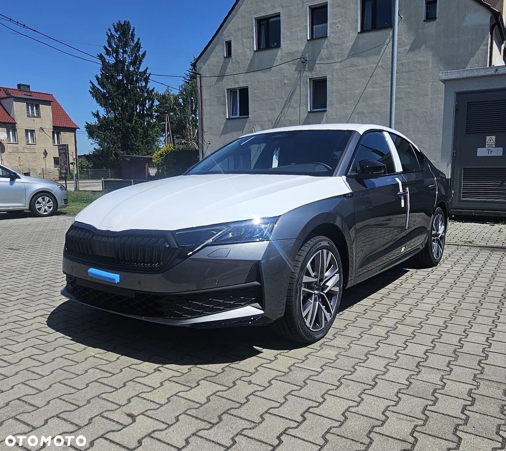 Skoda Octavia 1.5 TSI mHEV Sportline DSG - 5