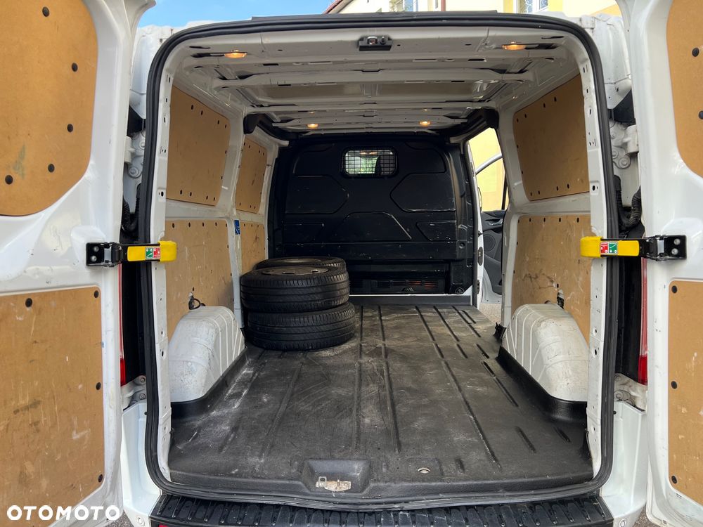 Ford Transit custom - 18