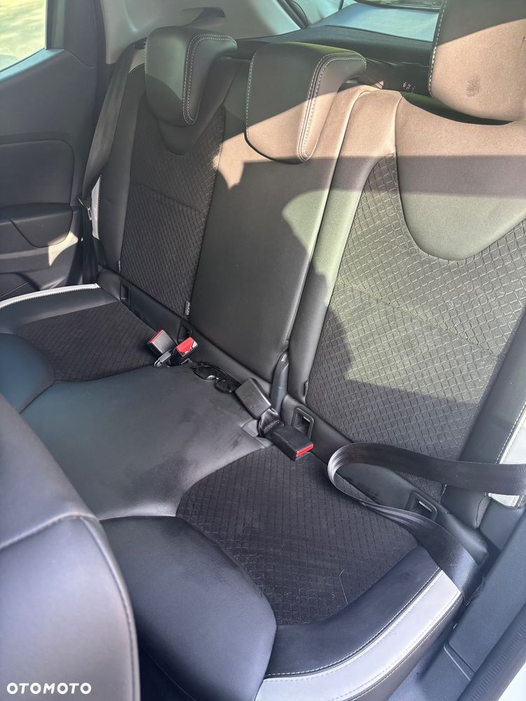 Renault Clio 1.2 Enegry TCe Limited 2018 EDC - 13