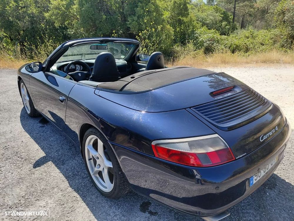 Porsche 996 Carrera 4 Cabrio - 5