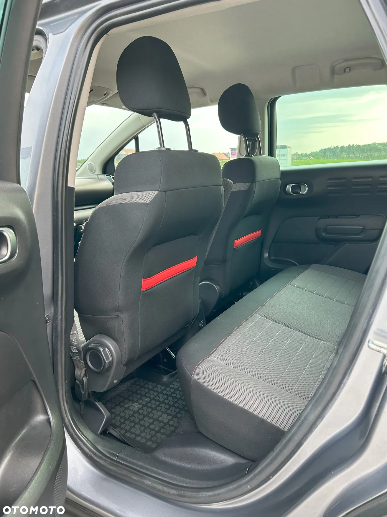 Citroën C3 Aircross 1.6 BlueHDi Feel S&S - 11