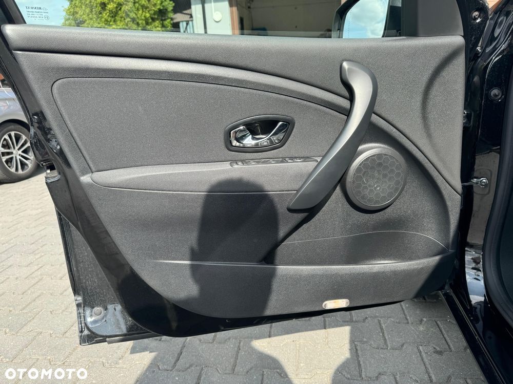 Renault Megane ENERGY dCi 130 Start & Stopp Dynamique - 11