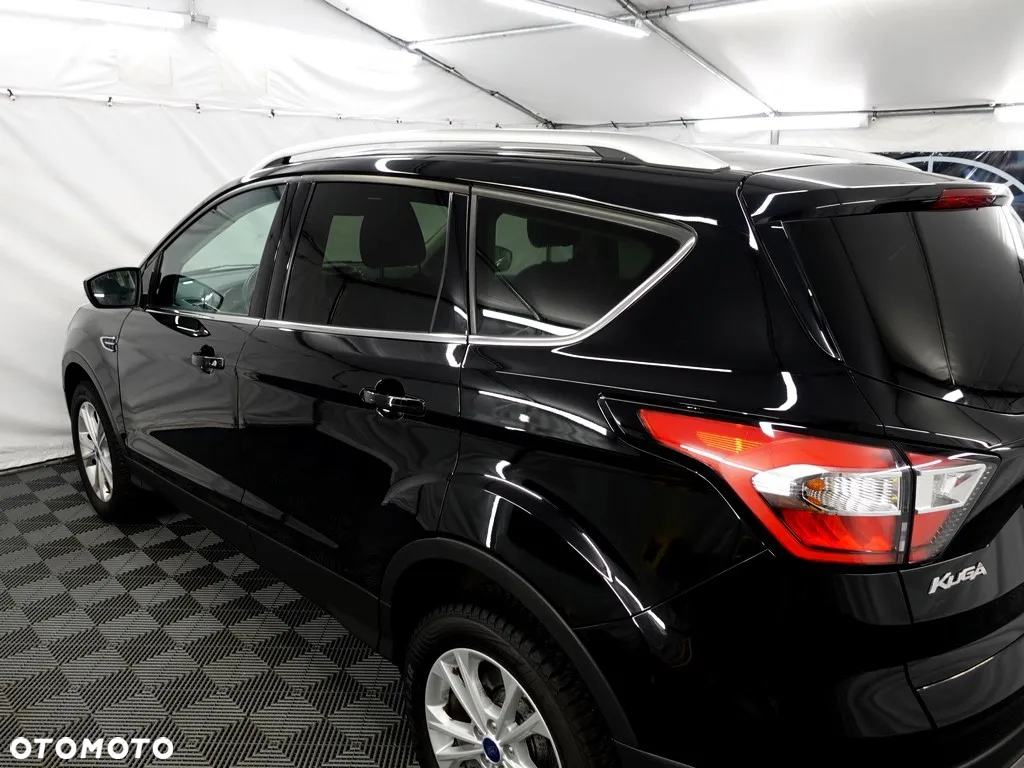 Ford Kuga 2.0 TDCi AWD Titanium - 30