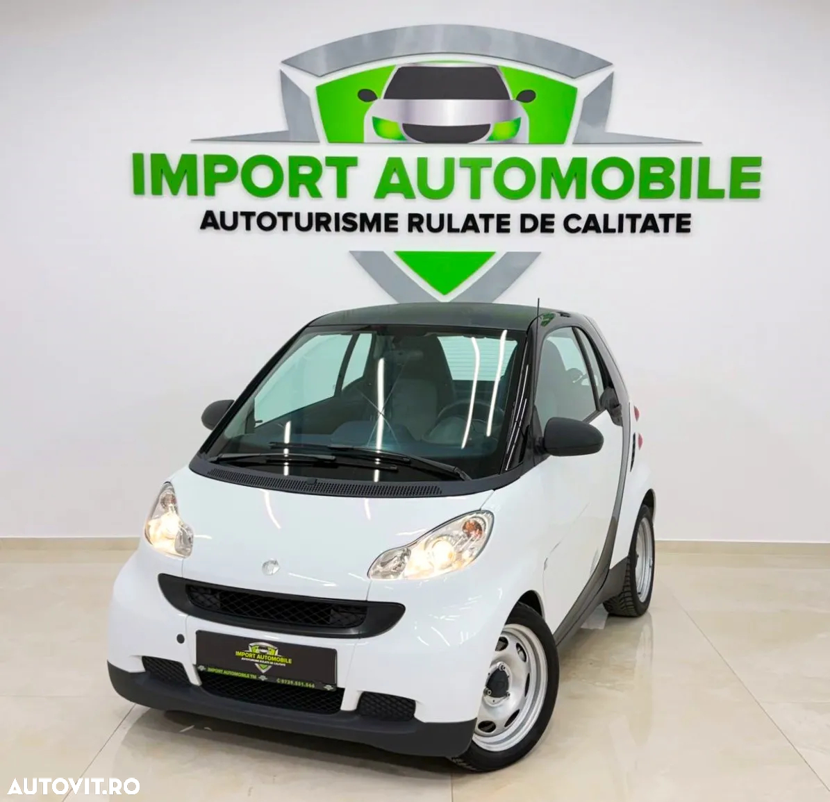 Smart Fortwo coupe softouch black&white limited micro hybrid drive - 10