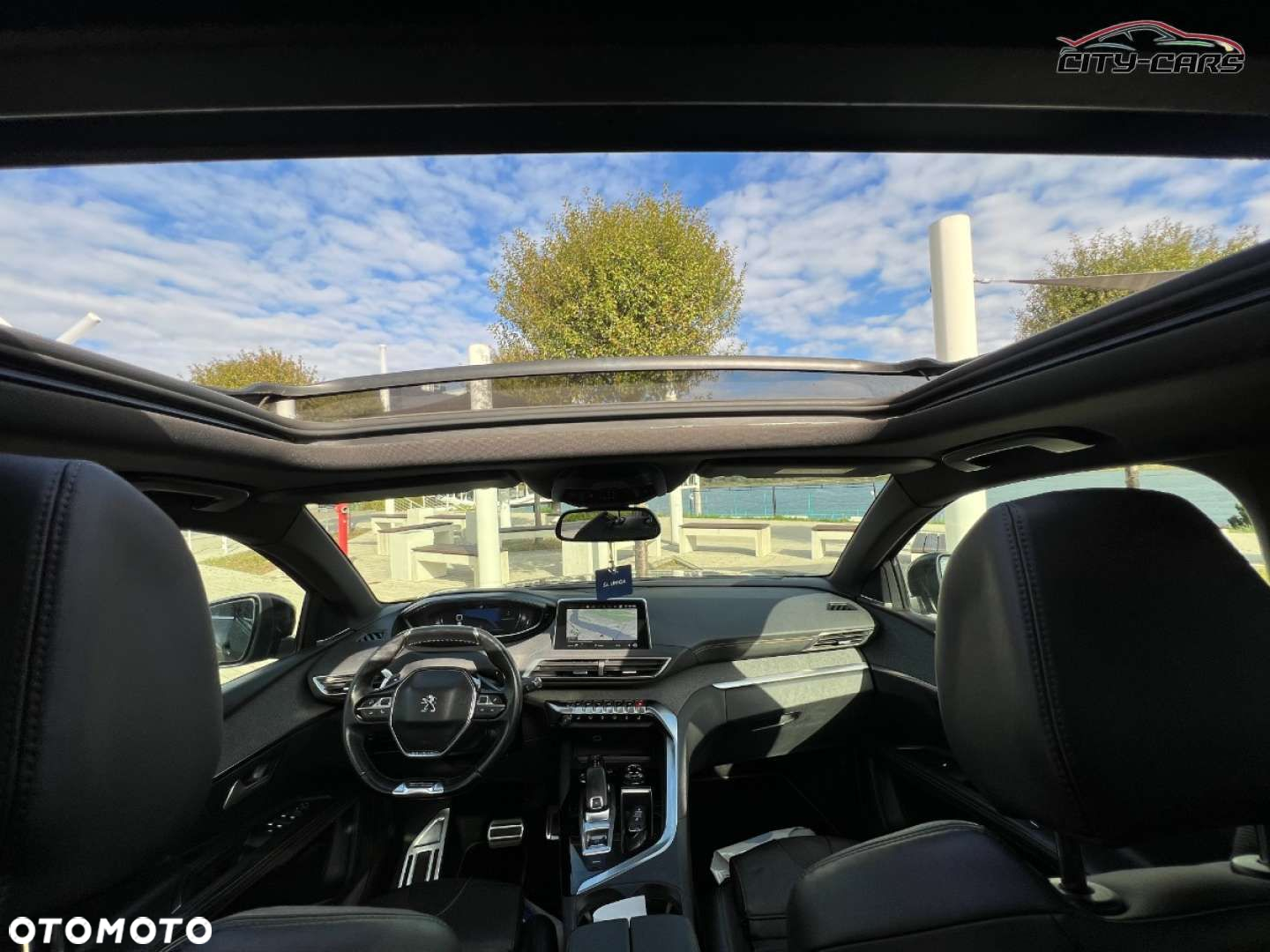 Peugeot 5008 - 21