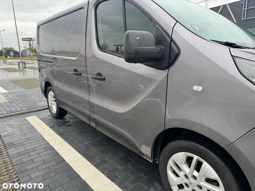 Renault Trafic - 12