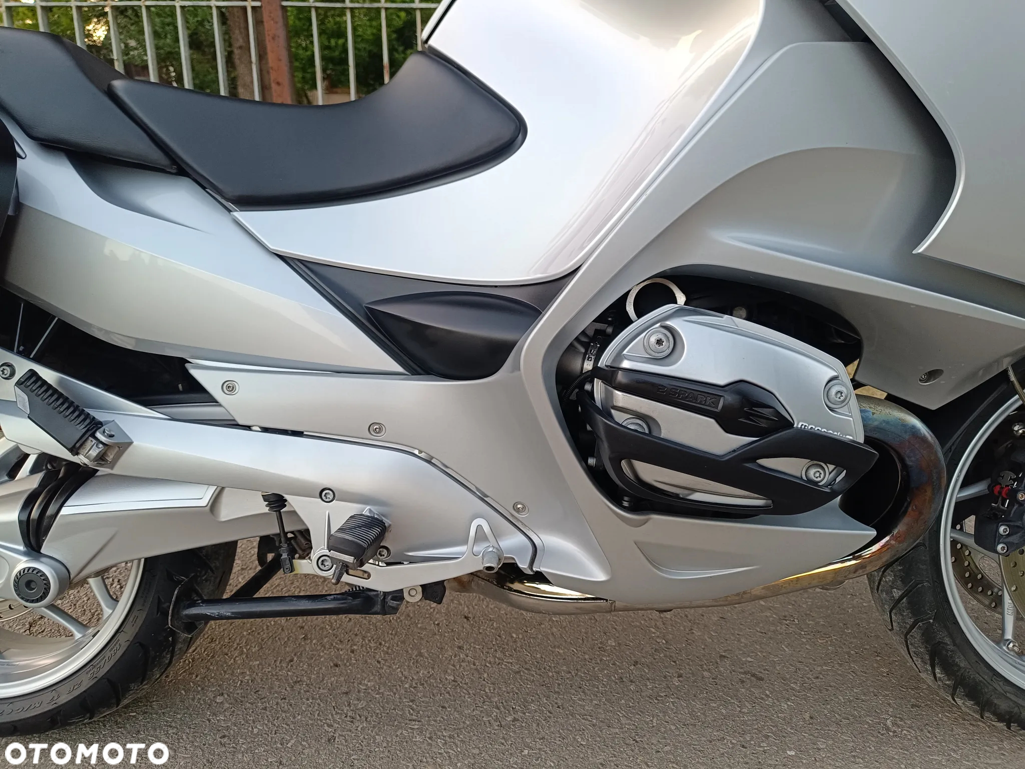 BMW R - 16