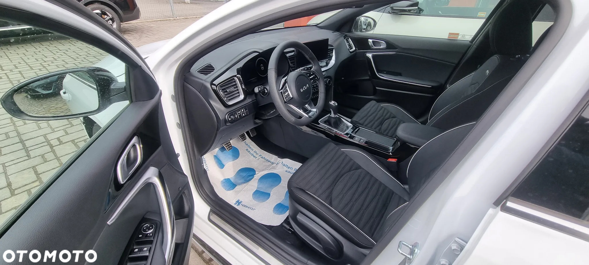 Kia ProCeed 1.5 T-GDI GT Line - 6