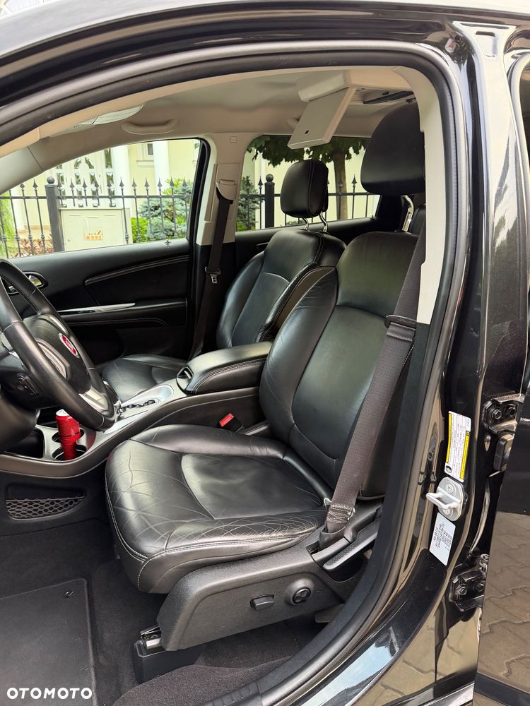 Fiat Freemont 2.0 Multijet 16V DPF Automatik Allrad Black Code - 21