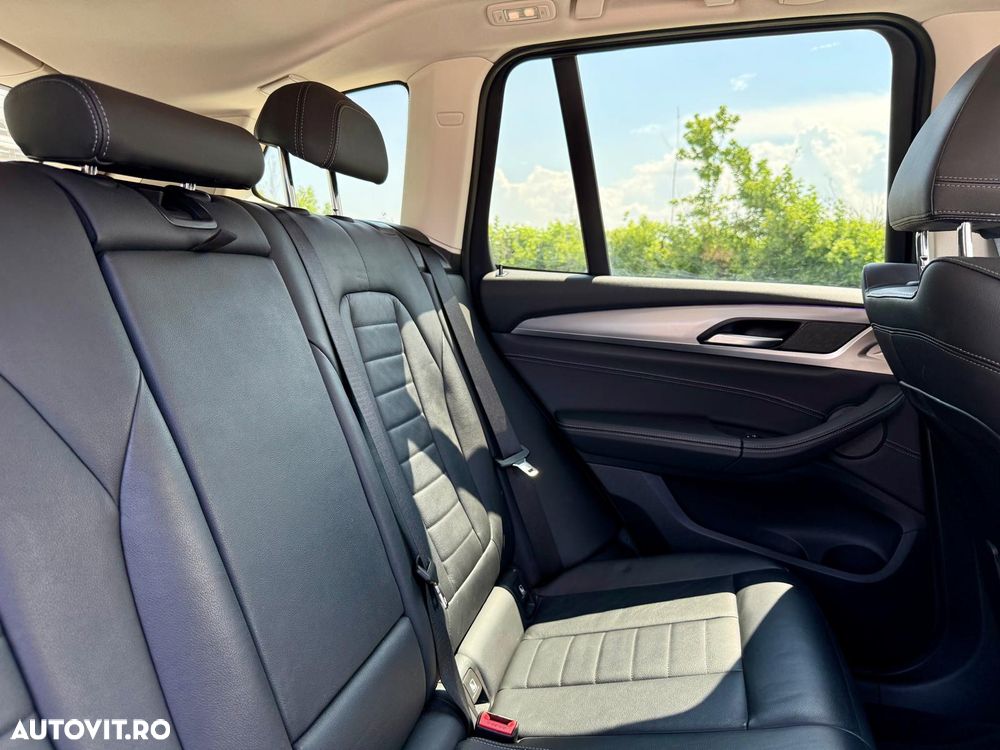 BMW X3 xDrive30i AT Luxury Line - 20