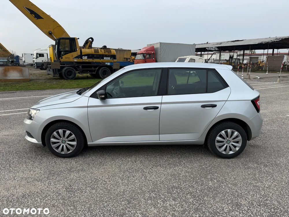 Skoda Fabia 1.0 MPI Active - 12
