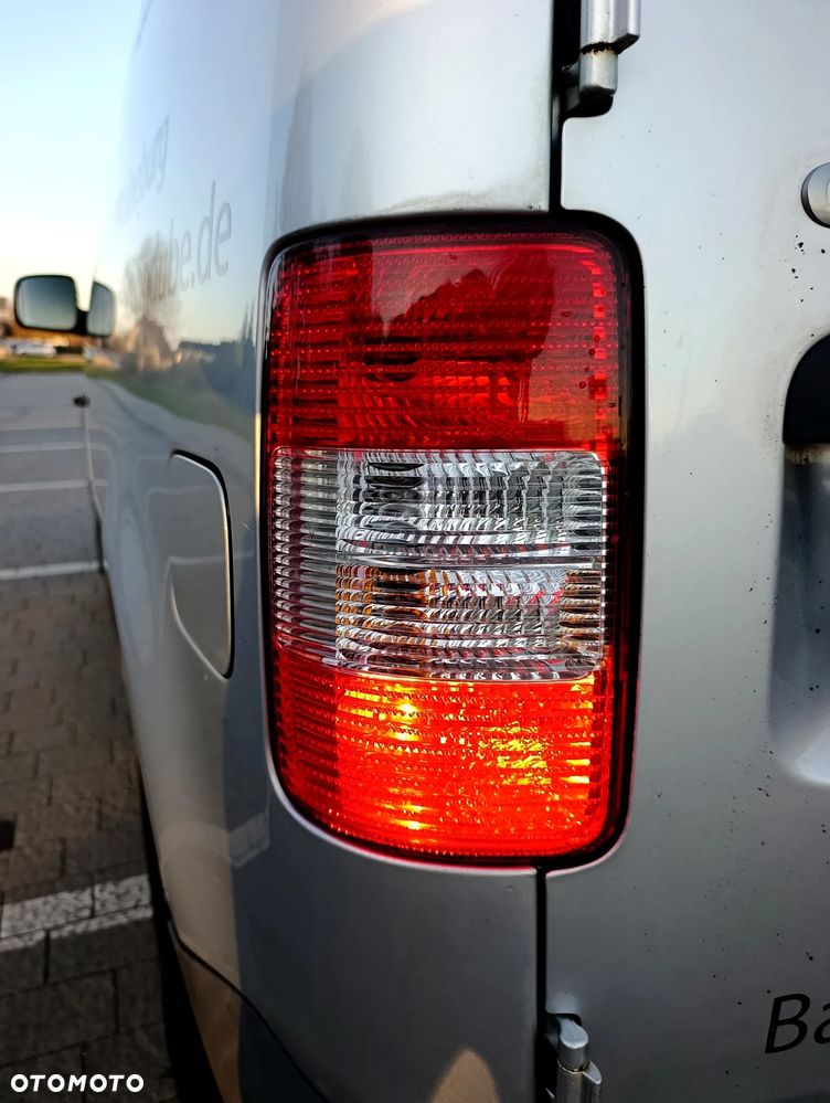 Volkswagen Caddy - 21