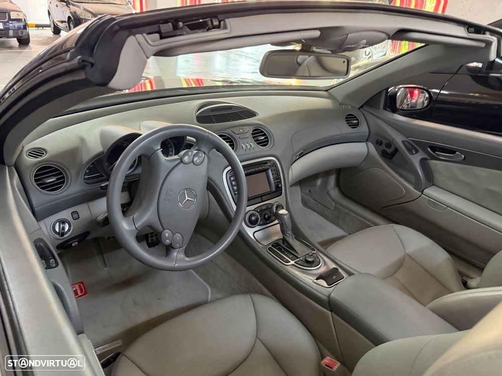 Mercedes-Benz SL 350 Auto - 7