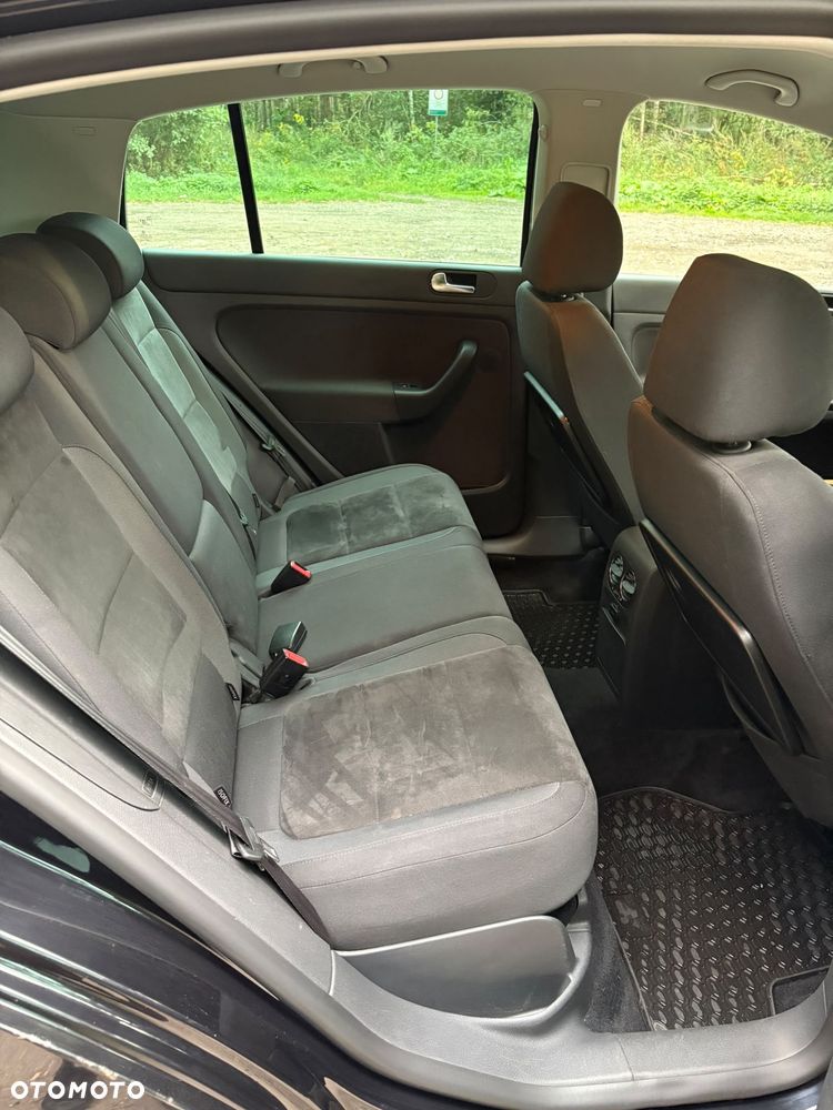 Volkswagen Golf Plus 1.4 TSI Highline DSG - 10