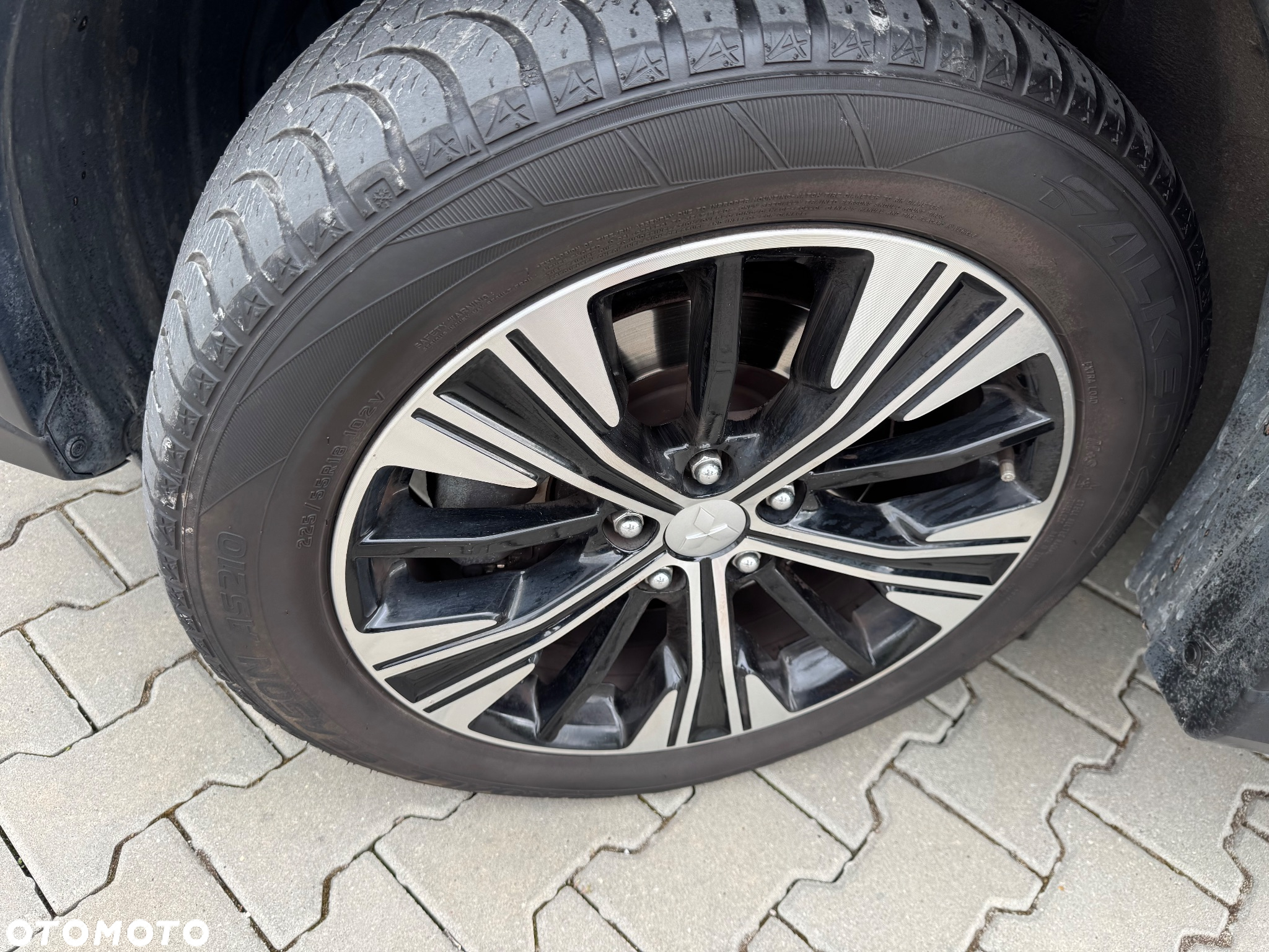 Mitsubishi Eclipse Cross 1.5 T GPF Intense Pro CVT 4WD - 36