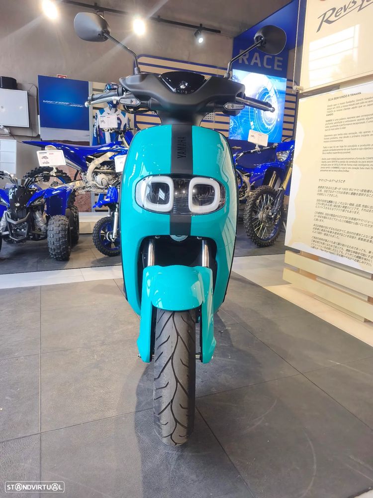 Yamaha NEOs - 2