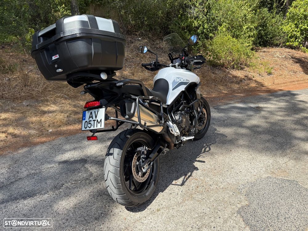 Triumph Tiger 900 GT - 13