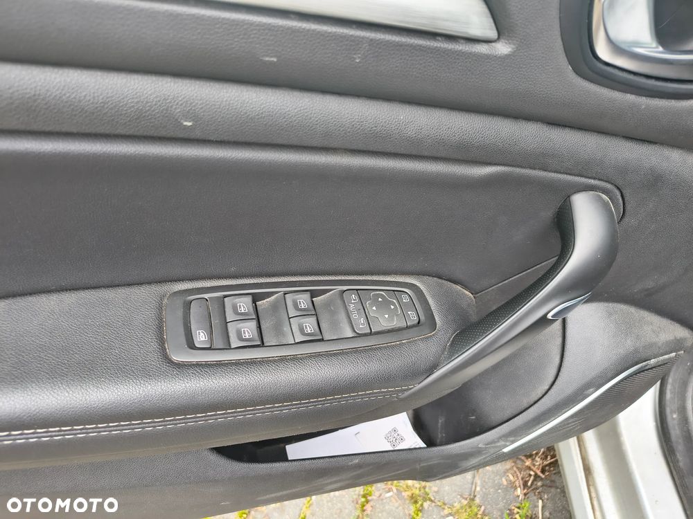 Renault Megane 1.3 TCe FAP Limited - 26