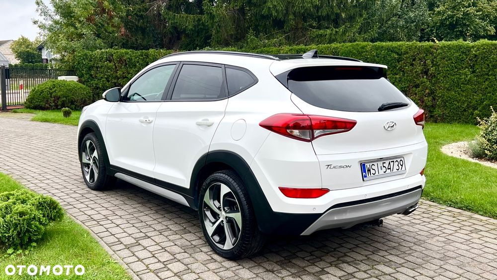 Hyundai Tucson - 8