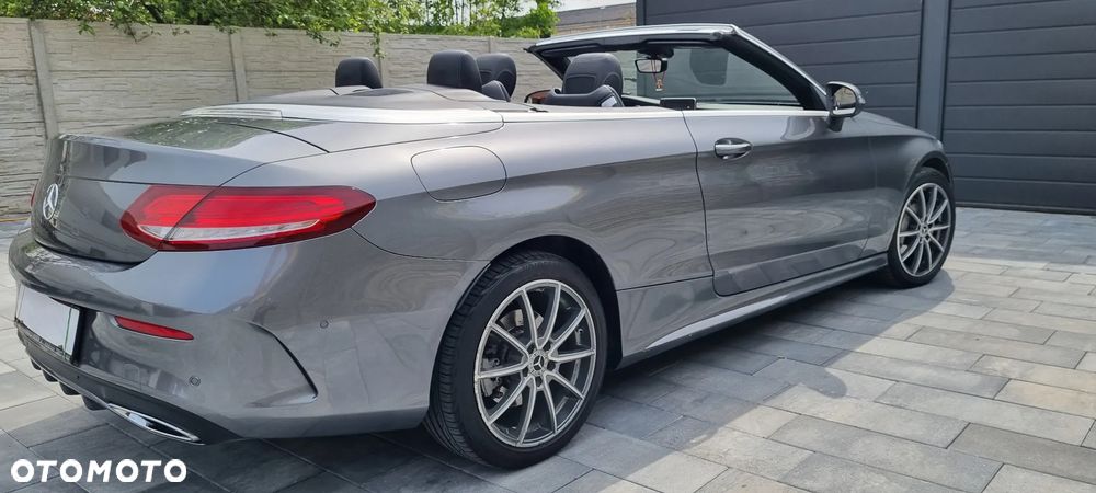 Mercedes-Benz Klasa C C-Klasse Cabrio Diesel AMG Line - 9