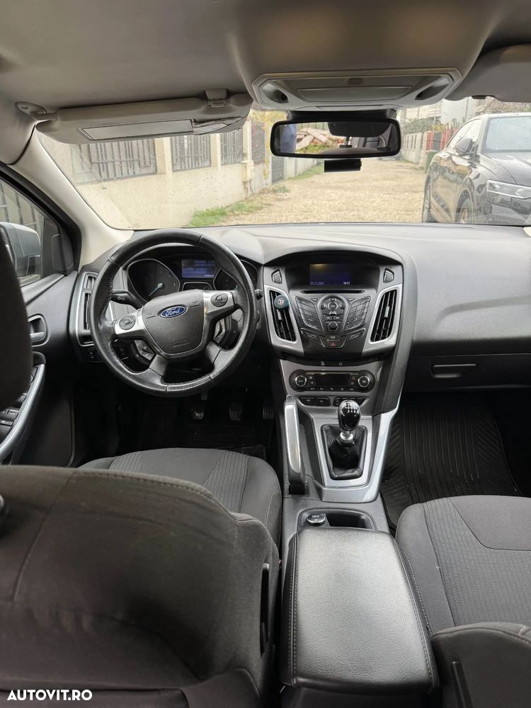 Ford Focus 1.6 TDCI DPF Trend - 6