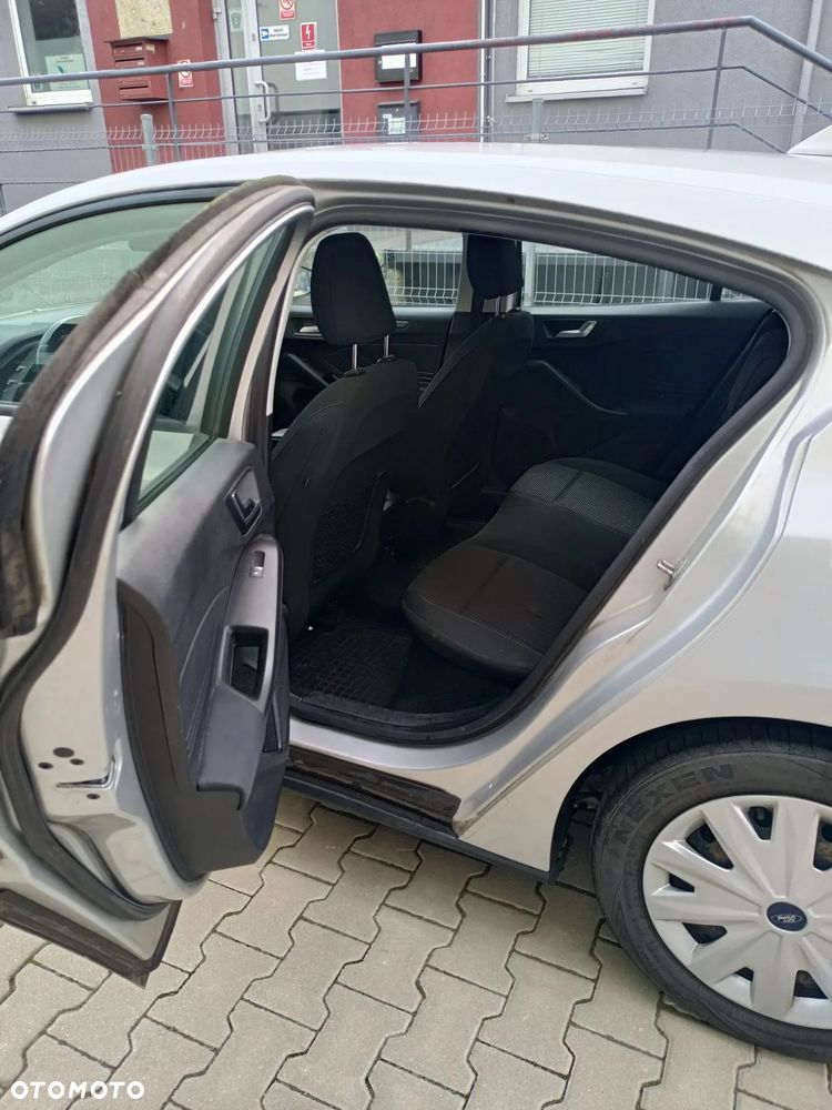 Ford Focus - 7