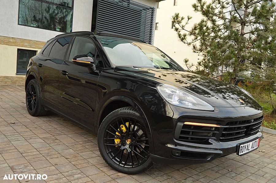 Porsche Cayenne Tiptronic S Platinum Edition - 3