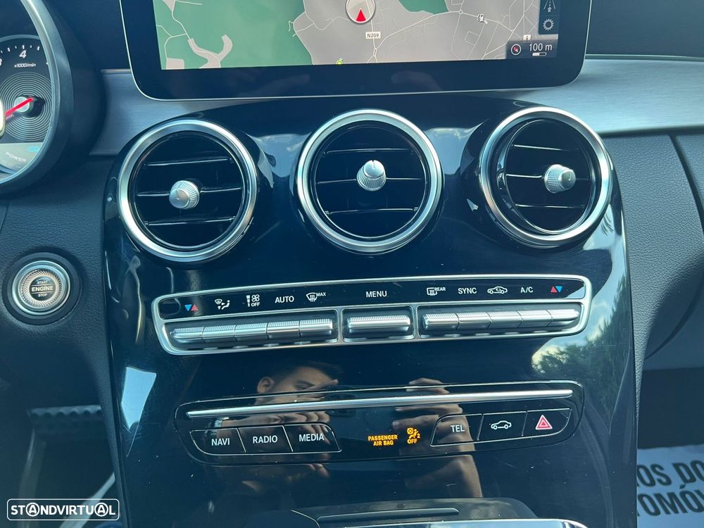 Mercedes-Benz C 200 - 34