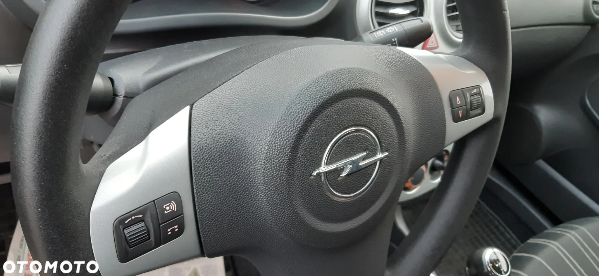 Opel Corsa 1.2 16V Color Edition - 27