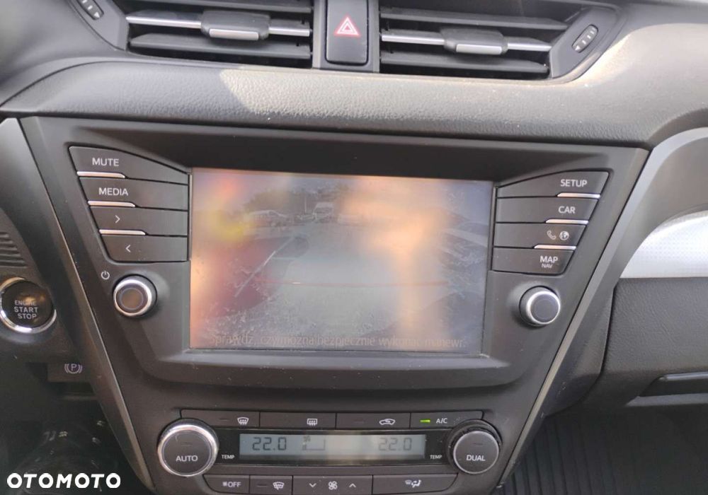 Toyota Avensis - 20
