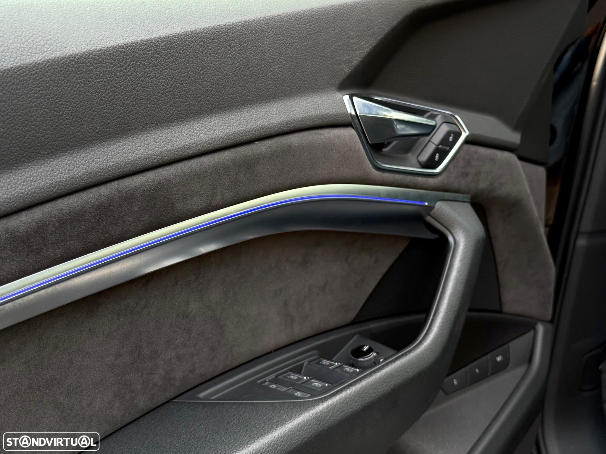 Audi e-tron 55 quattro S line - 35
