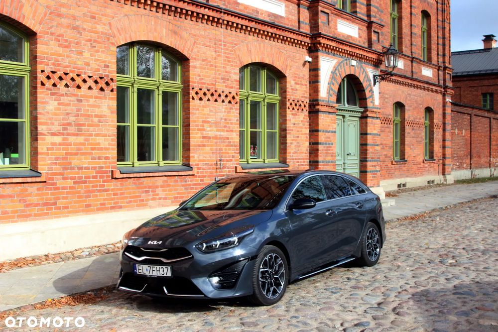 Kia Proceed 2022 photo 2