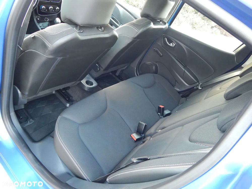 Renault Clio TCe 90 Limited - 11