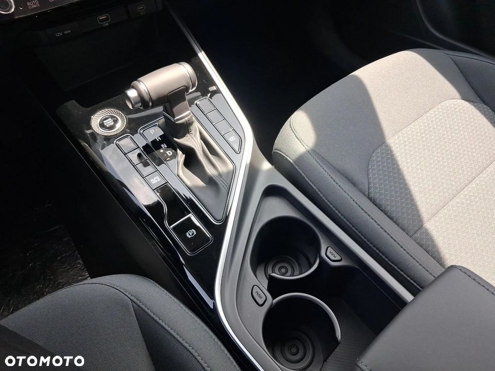 Kia Niro 1.6 GDI Hybrid M - 15