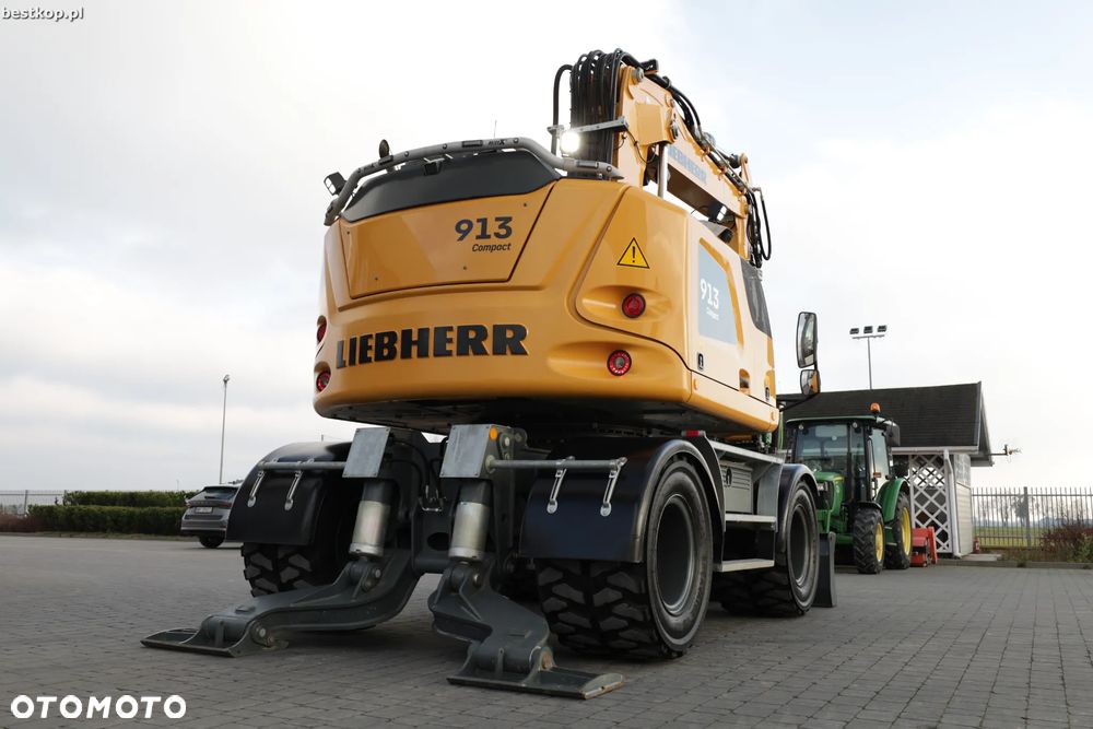 Liebherr A913 Compact Litronic - 6