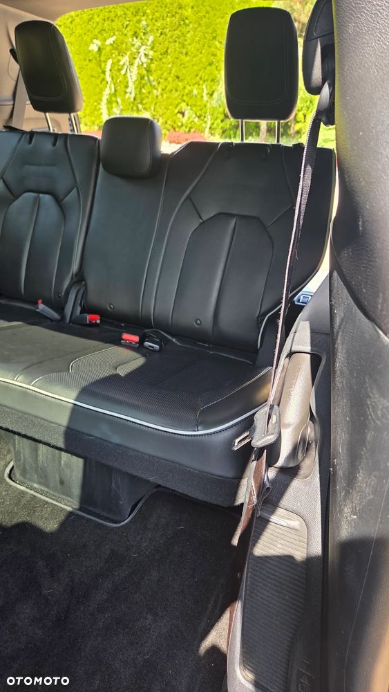 Chrysler Pacifica - 14