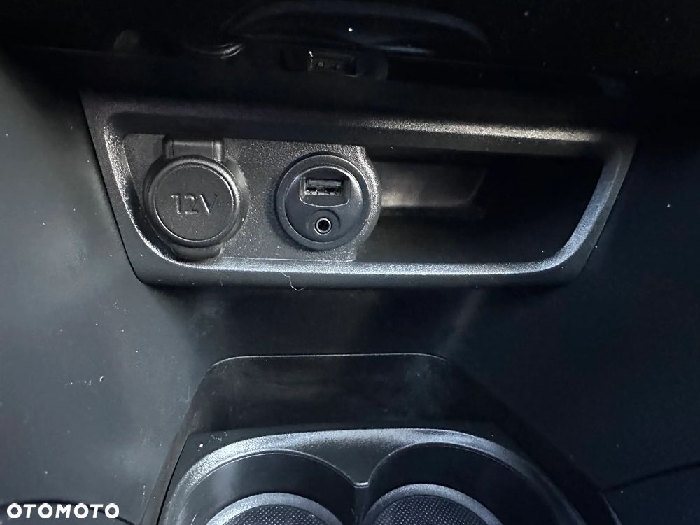 Peugeot 2008 BlueHDi FAP 120 STOP & START Crossway - 38