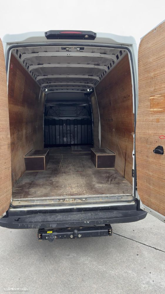 Iveco IVECO DAILY 35C21 16M3 - 17