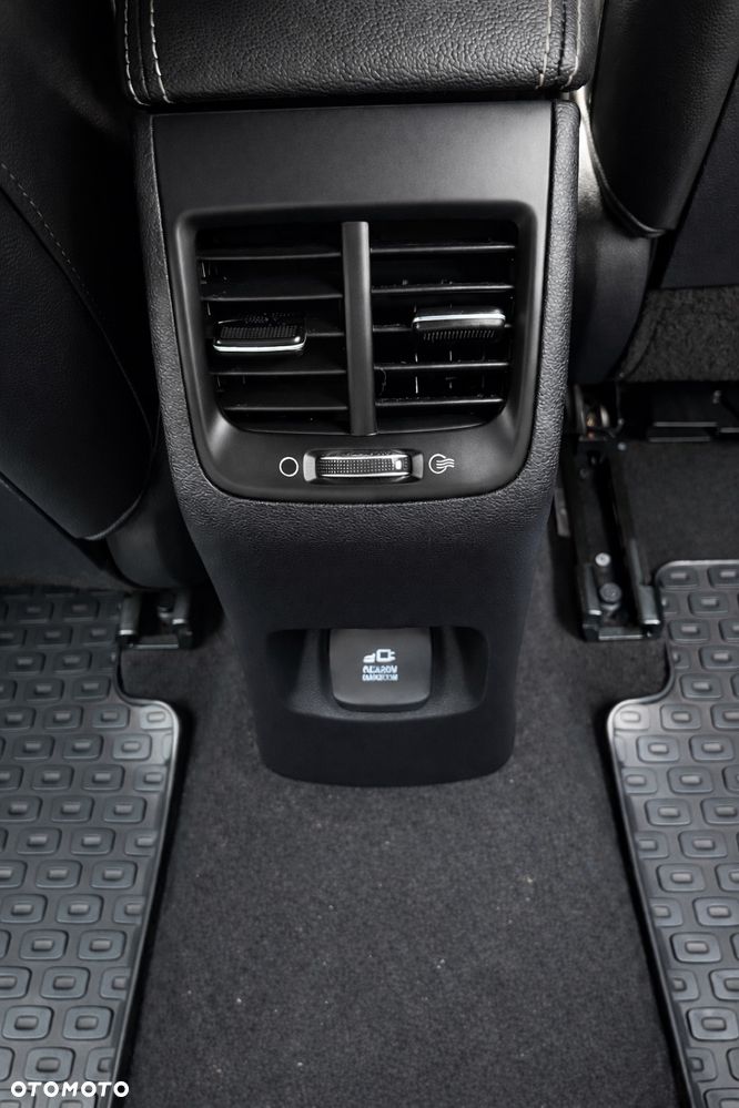 Kia Niro 1.6 GDI Hybrid L - 22