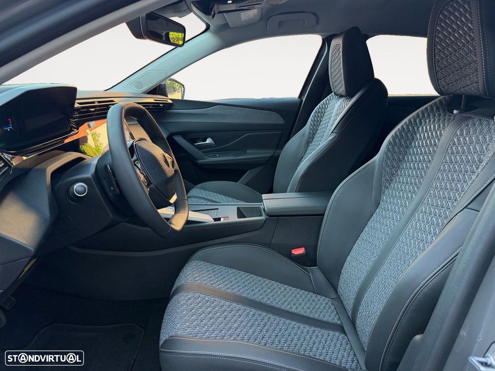 Peugeot e-308 58 kWh Allure - 9