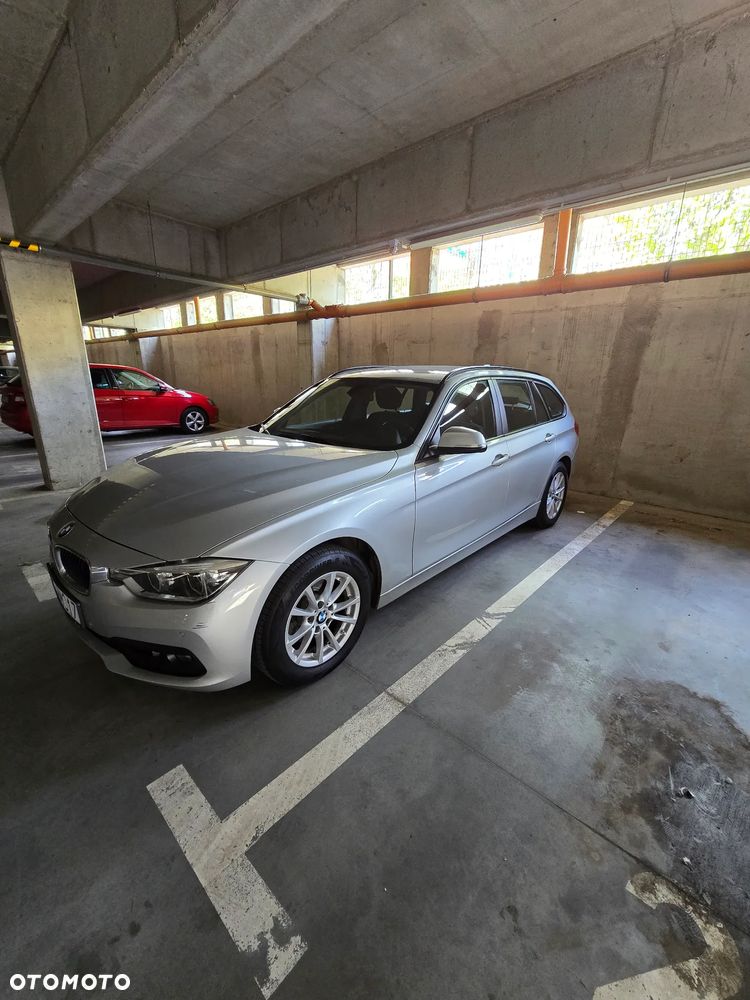 BMW Seria 3 320d - 21