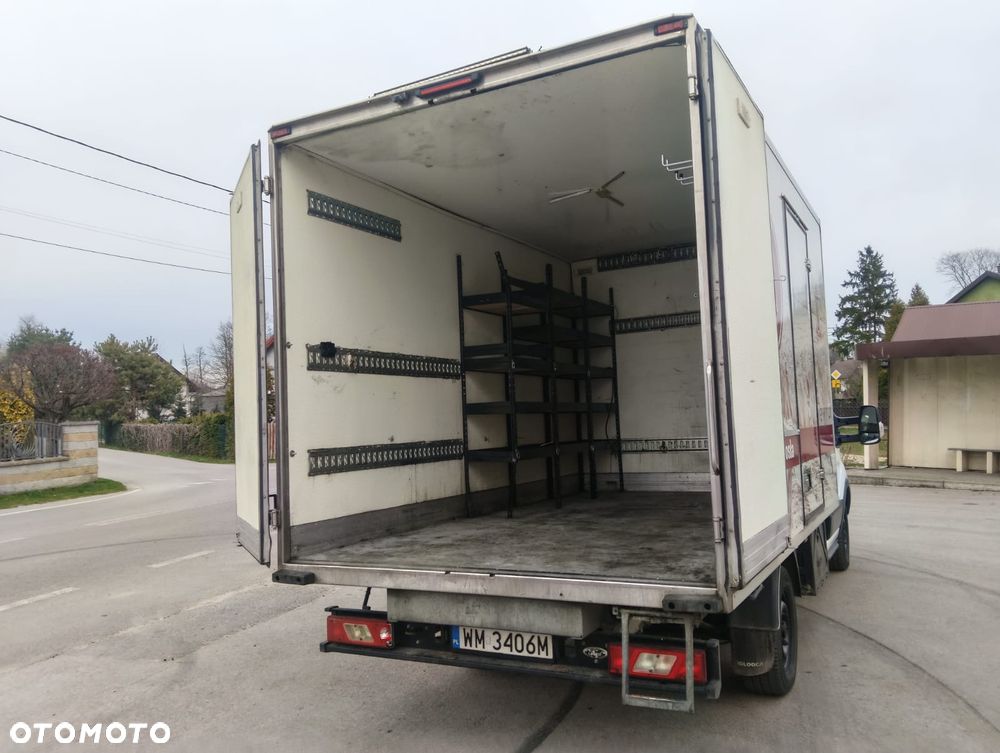 Ford Transit - 10