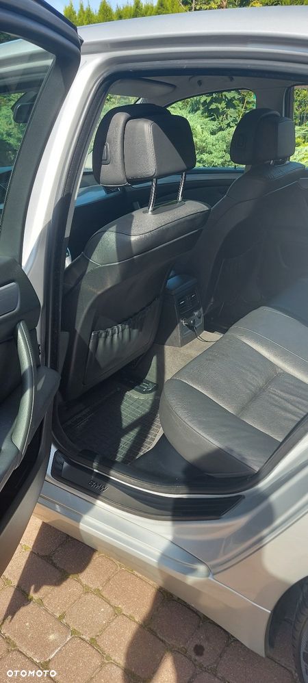 BMW Seria 5 520d - 12