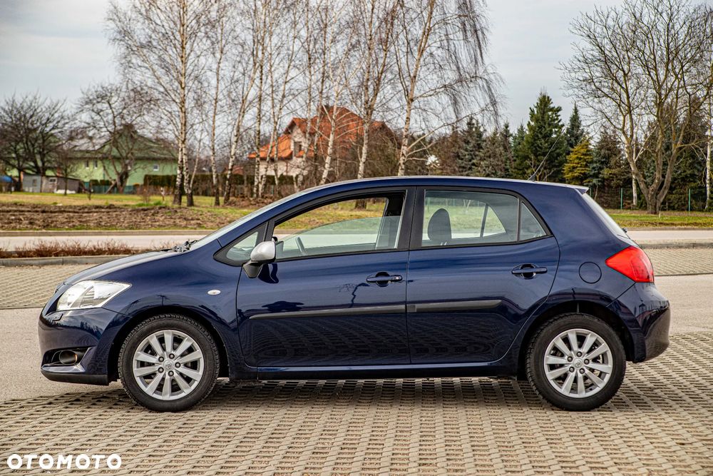 Toyota Auris 1.6 VVT-i Premium - 4